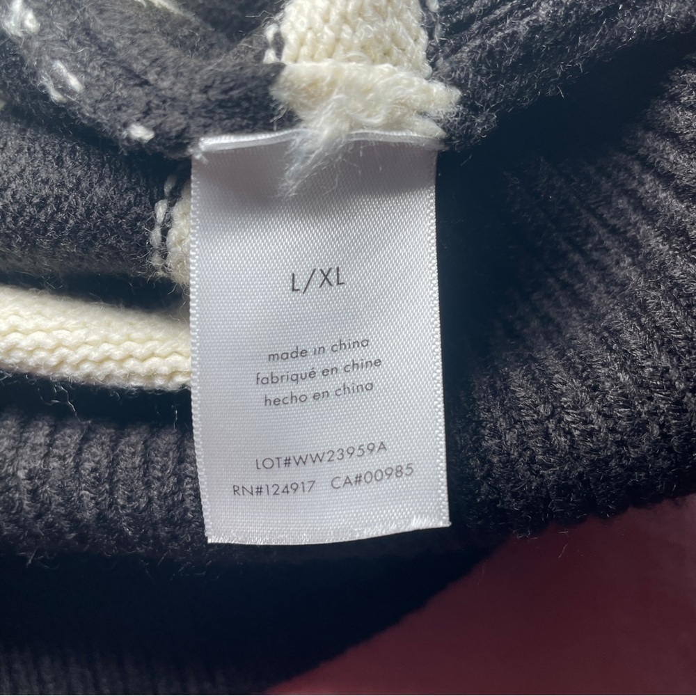WeWoreWhat- Striped Turtle Neck Black & Ecru Size L / XL Oversize Winter Basic - Picture 11 of 11